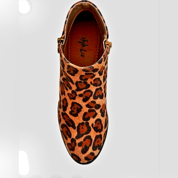 Brand new with box stlye & co Ankle boots - Picture 2 of 5